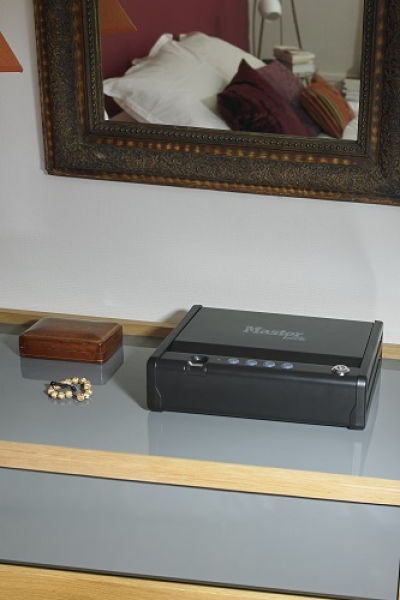 sejf-kompaktowy-mld08eb_2 Sejf kompaktowy Master Lock MLD08EB