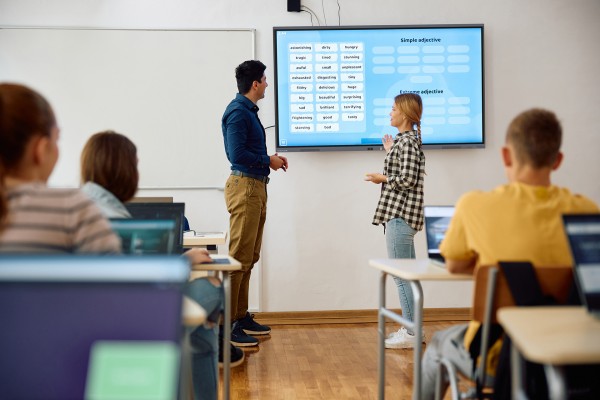 Monitor interaktywny Avtek TS 8 Mate 86